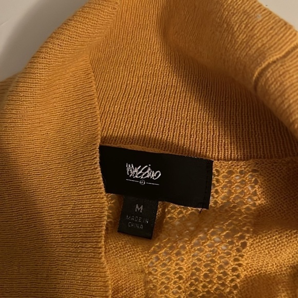 Mossimo -  Sweater x 2 green and mustard color. Size M - Picture 2 of 9